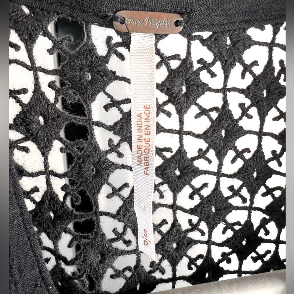 Free People The Best Blouse Lace Crochet Hi Lo Hem Long Sleeve - Picture 5 of 6